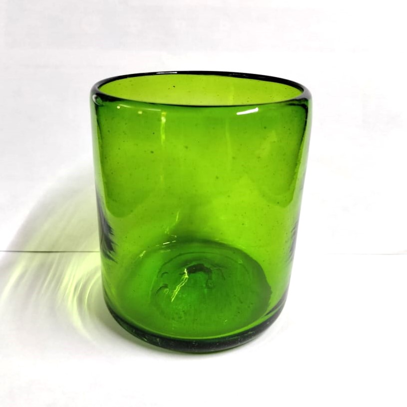 New Items / Solid Emerald Green 9 oz Short Tumblers  / These handcrafted glasses deliver a classic touch to your favorite drink.
